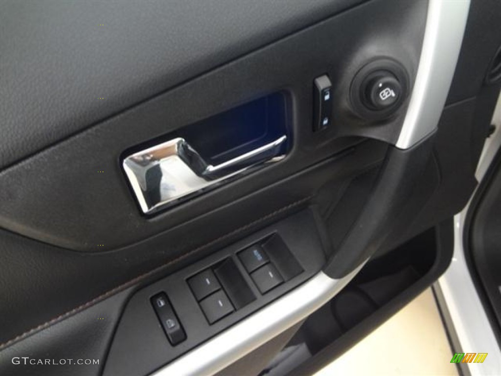 2012 Edge Limited - White Platinum Metallic Tri-Coat / Charcoal Black photo #18