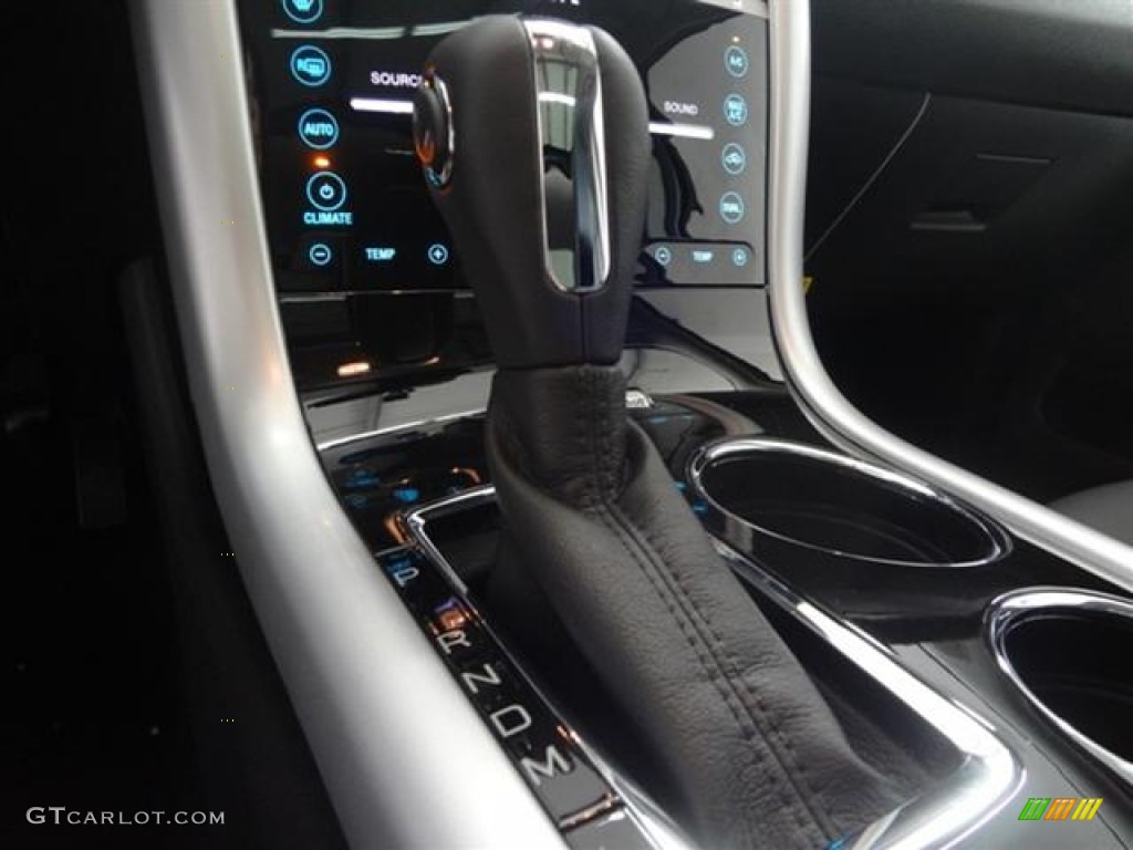 2012 Edge Limited - White Platinum Metallic Tri-Coat / Charcoal Black photo #20