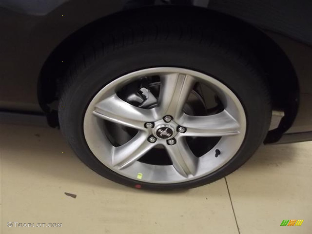 2012 Ford Mustang GT Premium Coupe Wheel Photo #60464866