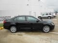 Black - Jetta SE Sedan Photo No. 8