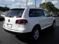 Campanella White - Touareg 2 VR6 Photo No. 9