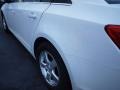 Summit White - Cruze LT Photo No. 4