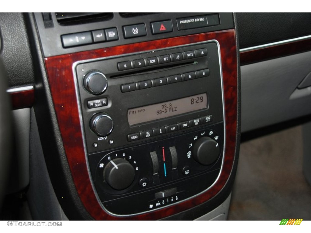 2007 Buick Terraza CX Plus Controls Photo #60467743