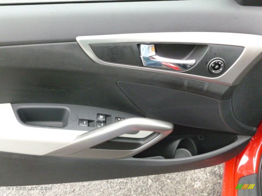 2012 Veloster  - Boston Red / Gray photo #16