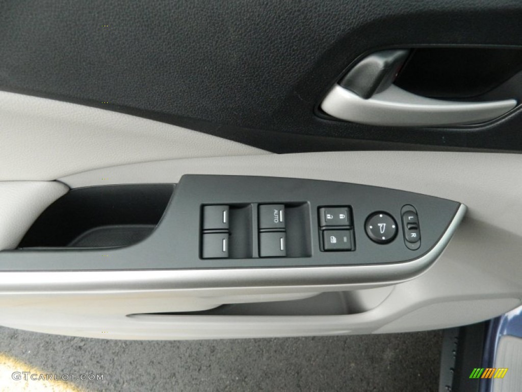 2012 Honda CR-V EX-L Controls Photo #60472394