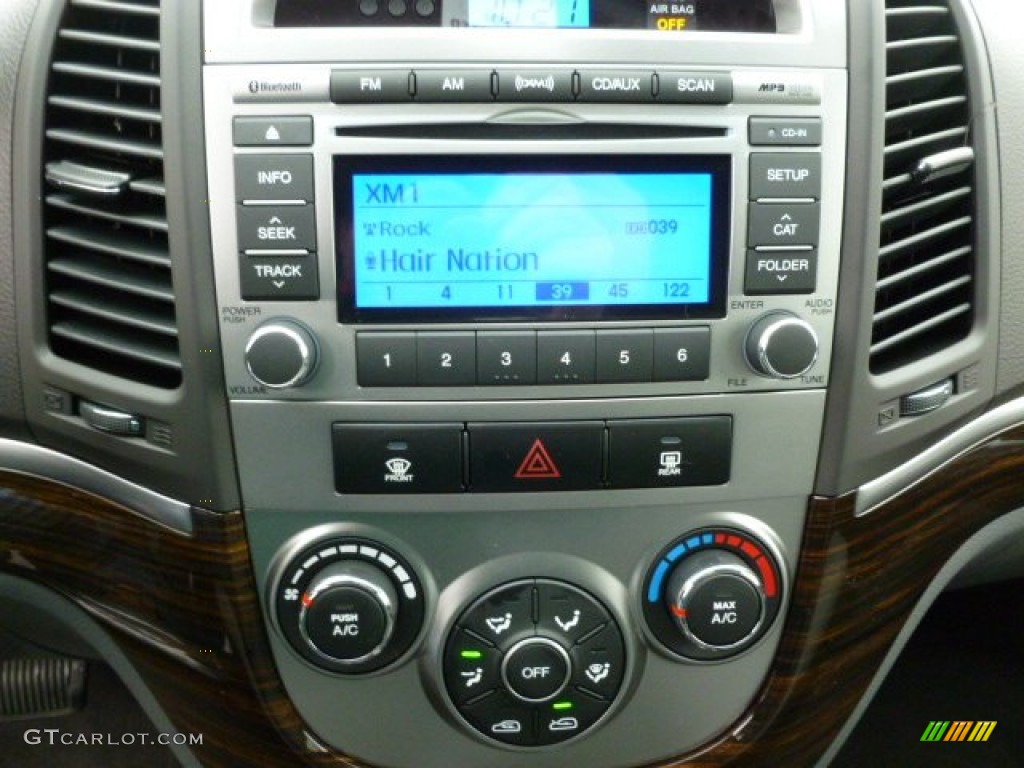 2012 Hyundai Santa Fe GLS V6 AWD Controls Photo #60472445
