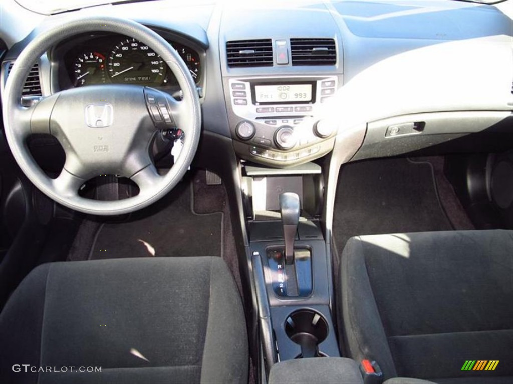 2006 Accord Value Package Sedan - Alabaster Silver Metallic / Black photo #10