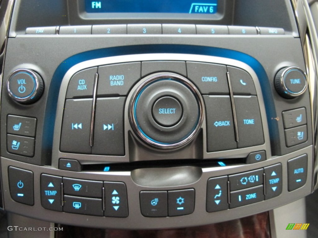 2010 Buick LaCrosse CXL AWD Controls Photo #60479476