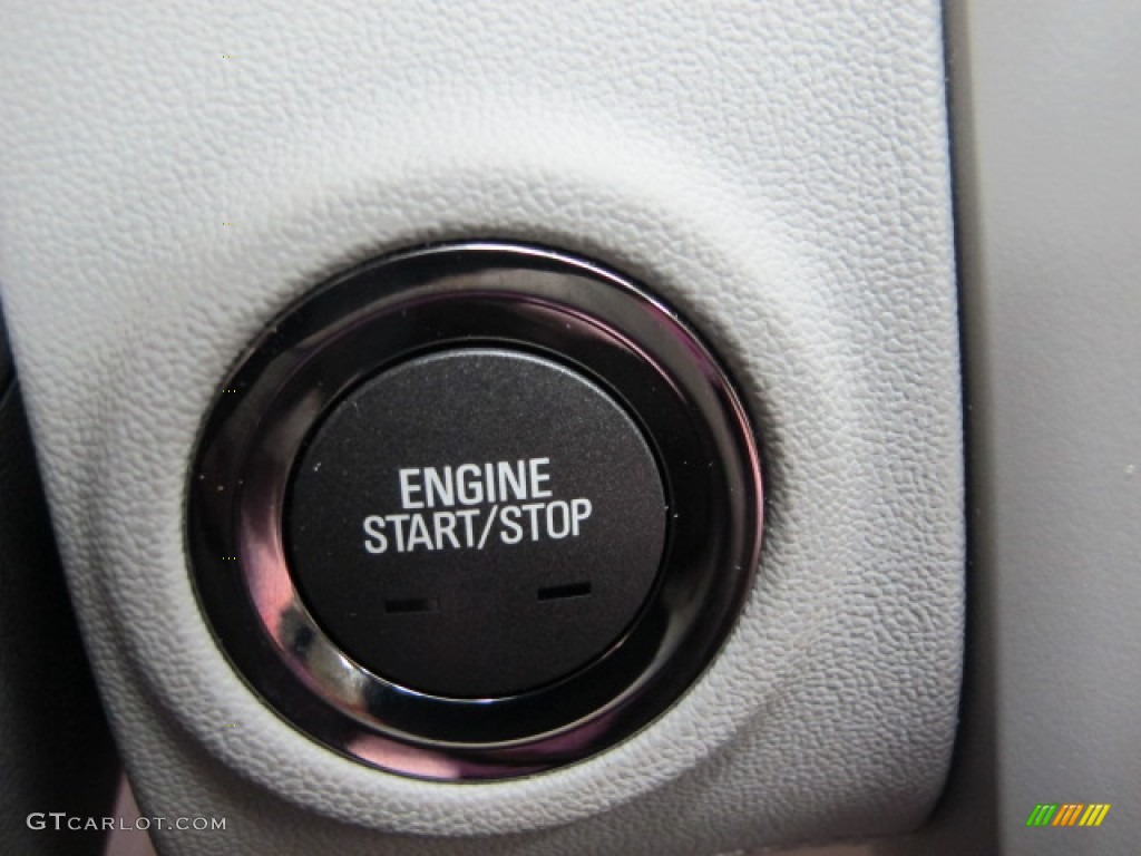 2010 Buick LaCrosse CXL AWD Controls Photo #60479528