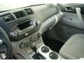 Classic Silver Metallic - Highlander V6 4WD Photo No. 6