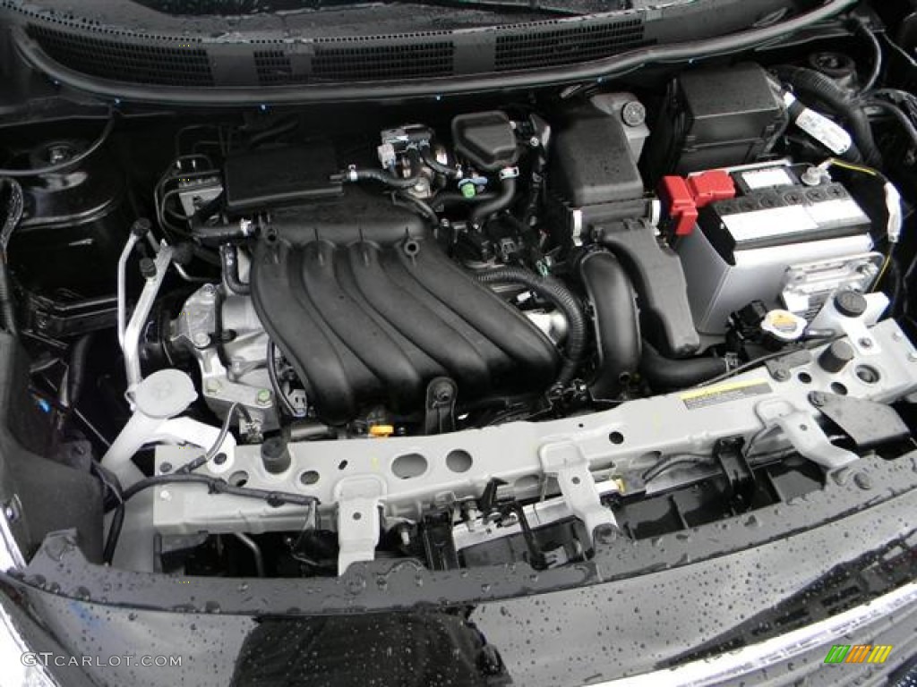 2012 Versa 1.6 SV Sedan - Super Black / Charcoal photo #5