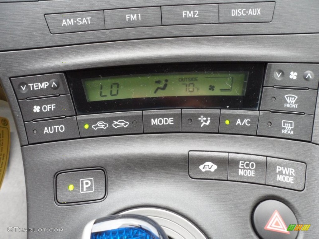 2011 Toyota Prius Hybrid II Controls Photo #60487616