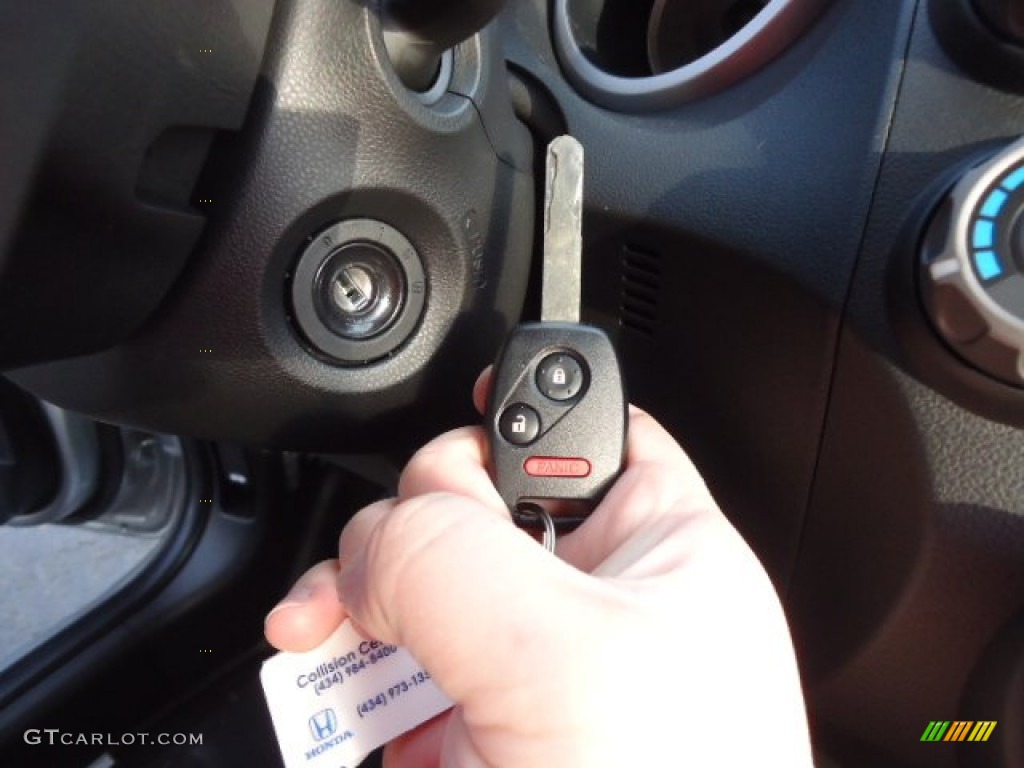 2012 Honda Fit Standard Fit Model Keys Photo #60488102
