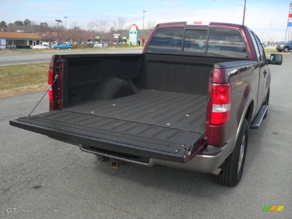 2006 F150 Lariat SuperCab 4x4 - Dark Toreador Red Metallic / Tan photo #18