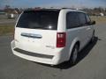 Stone White - Grand Caravan SXT Photo No. 4