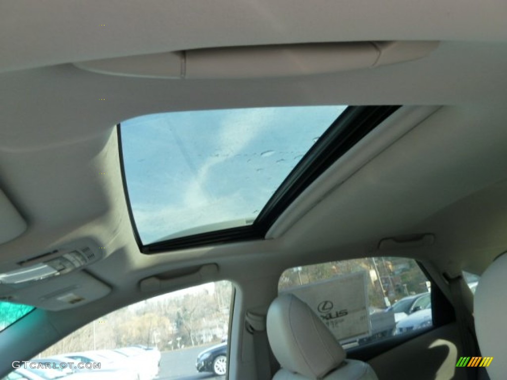 2012 RX 350 AWD - Starfire White Pearl / Light Gray photo #14