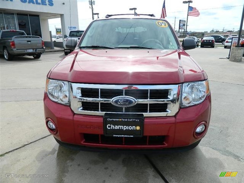 2009 Escape XLT V6 - Sangria Red Metallic / Stone photo #2