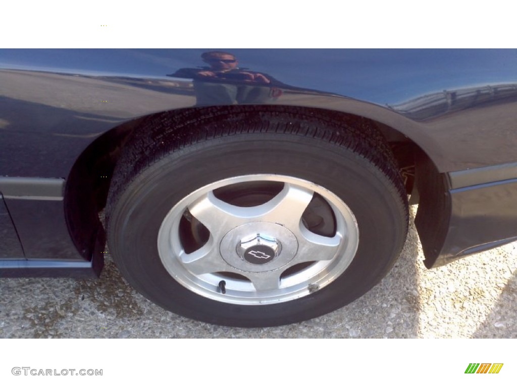 2001 Impala LS - Navy Blue Metallic / Medium Gray photo #31