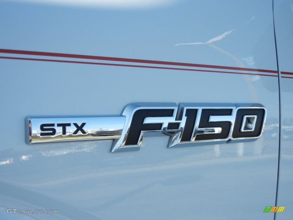 2010 Ford F150 STX SuperCab 4x4 Marks and Logos Photos