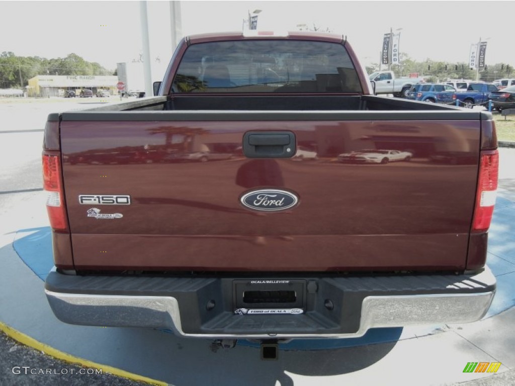 2004 F150 XLT Regular Cab 4x4 - Dark Toreador Red Metallic / Tan photo #4