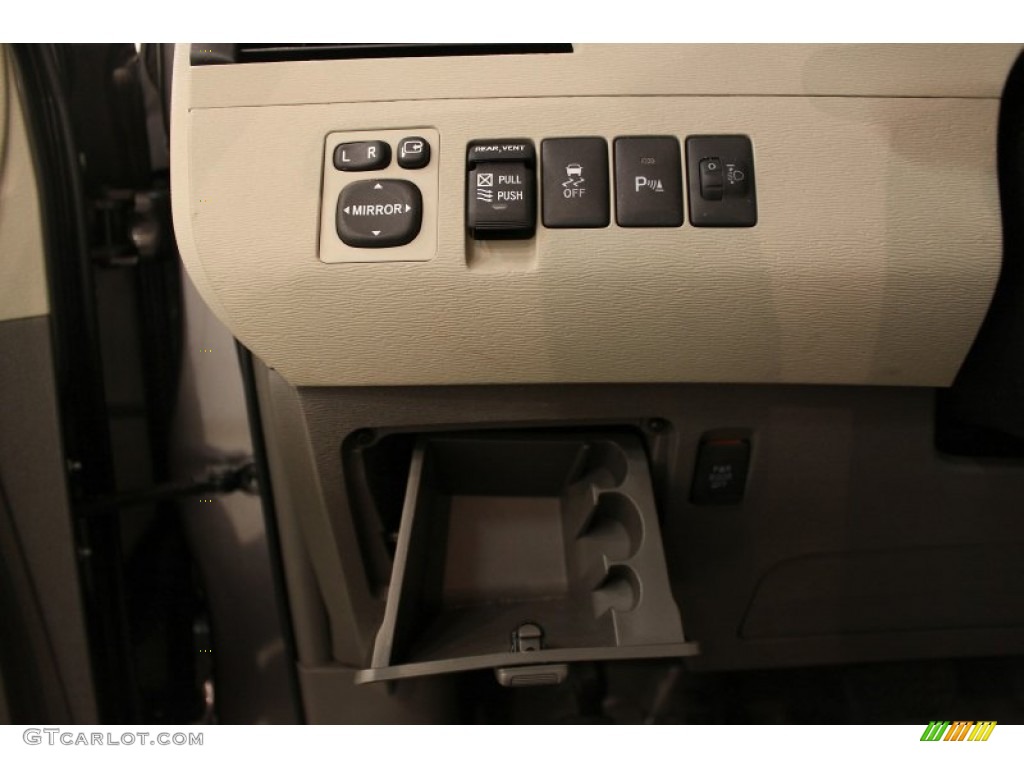 2011 Sienna Limited AWD - Predawn Gray Mica / Bisque photo #9
