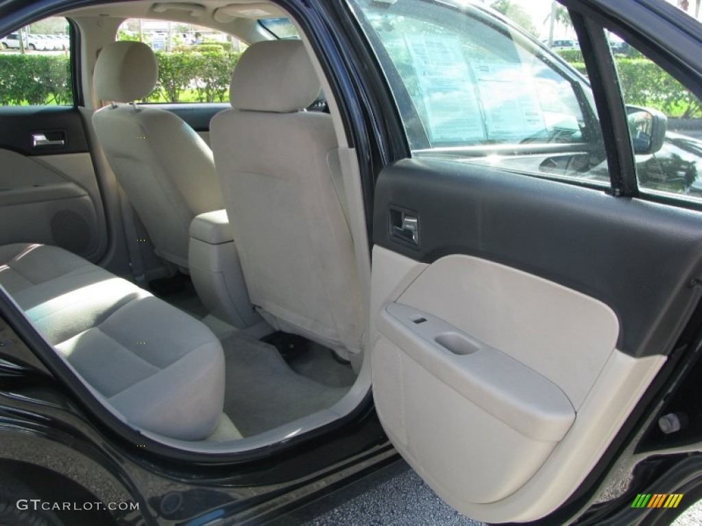 2008 Fusion S - Black Ebony / Medium Light Stone photo #21