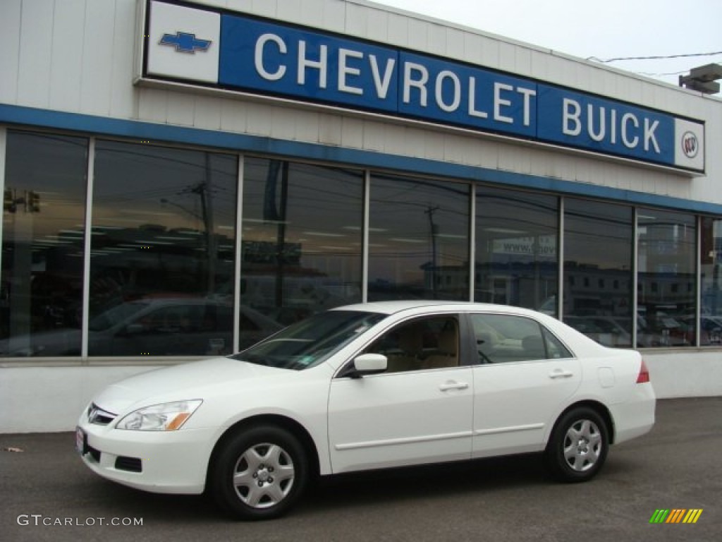 2007 Accord LX Sedan - Taffeta White / Ivory photo #1