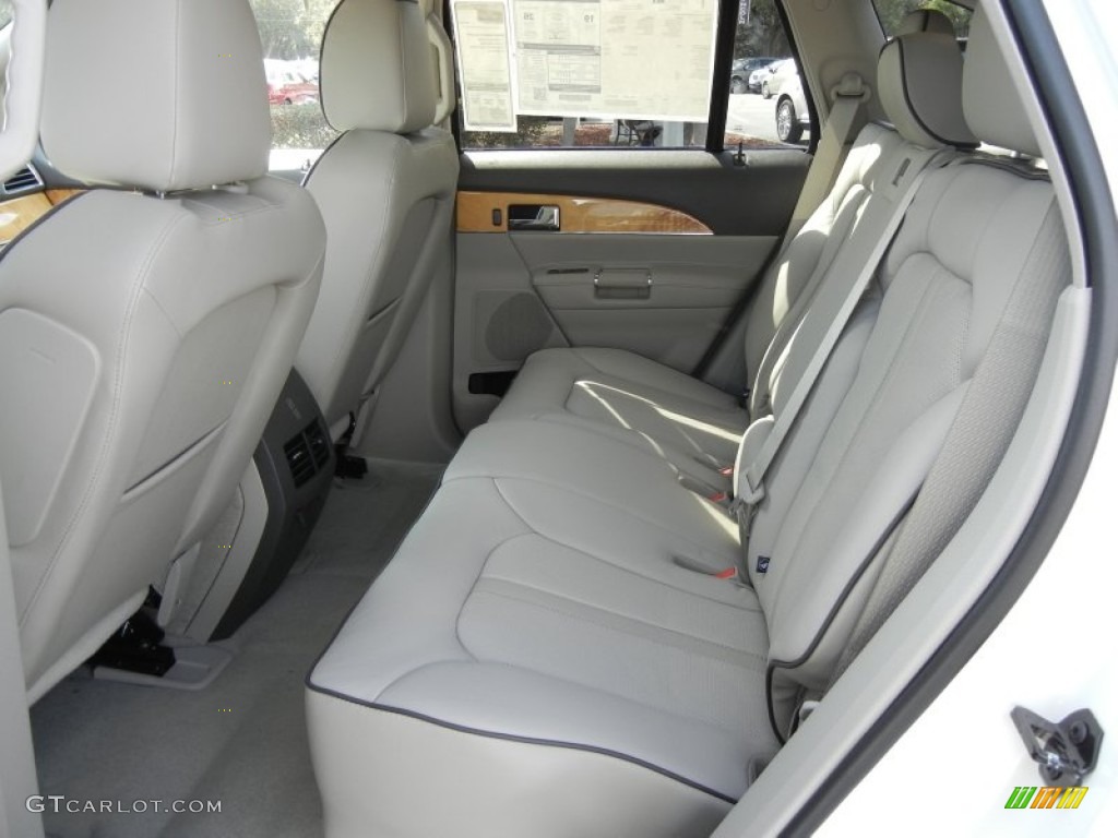 Medium Light Stone Interior 2012 Lincoln MKX FWD Photo #60511017