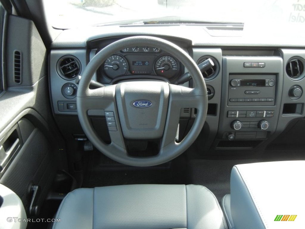 2012 Ford F150 XL SuperCab Dashboard Photos