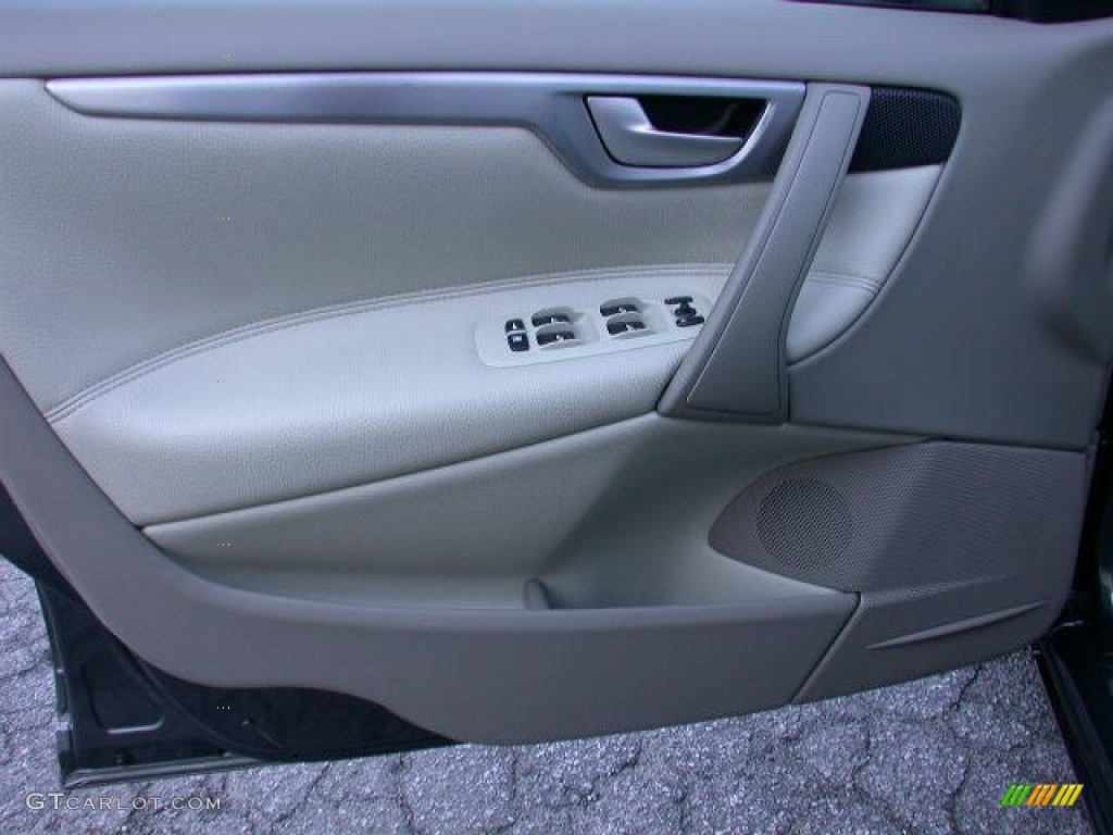 2009 S60 2.5T - Titanium Grey Metallic / Taupe photo #14