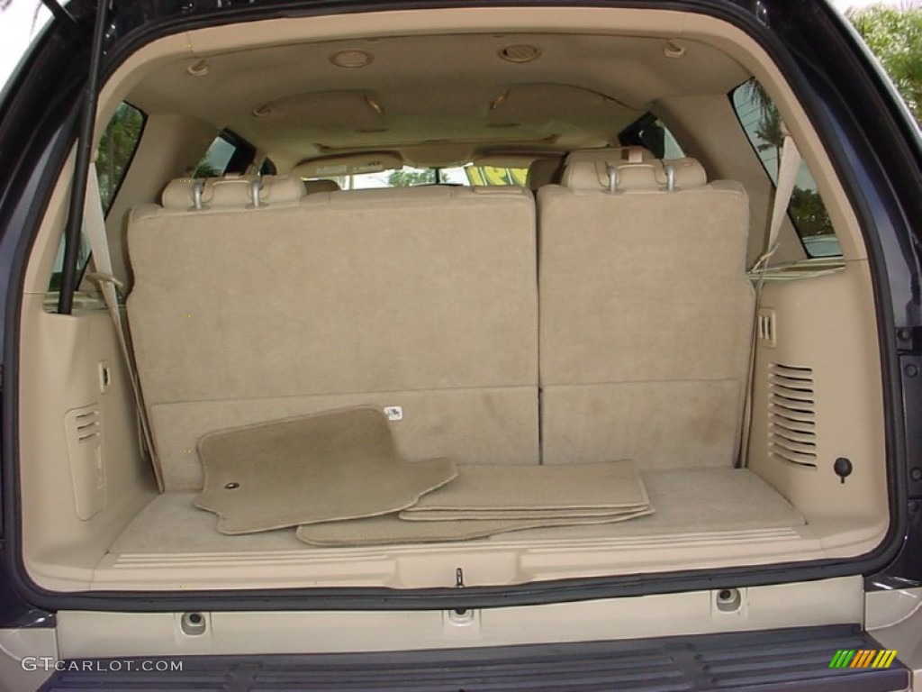 2007 Ford Expedition Eddie Bauer Trunk Photo #60511635