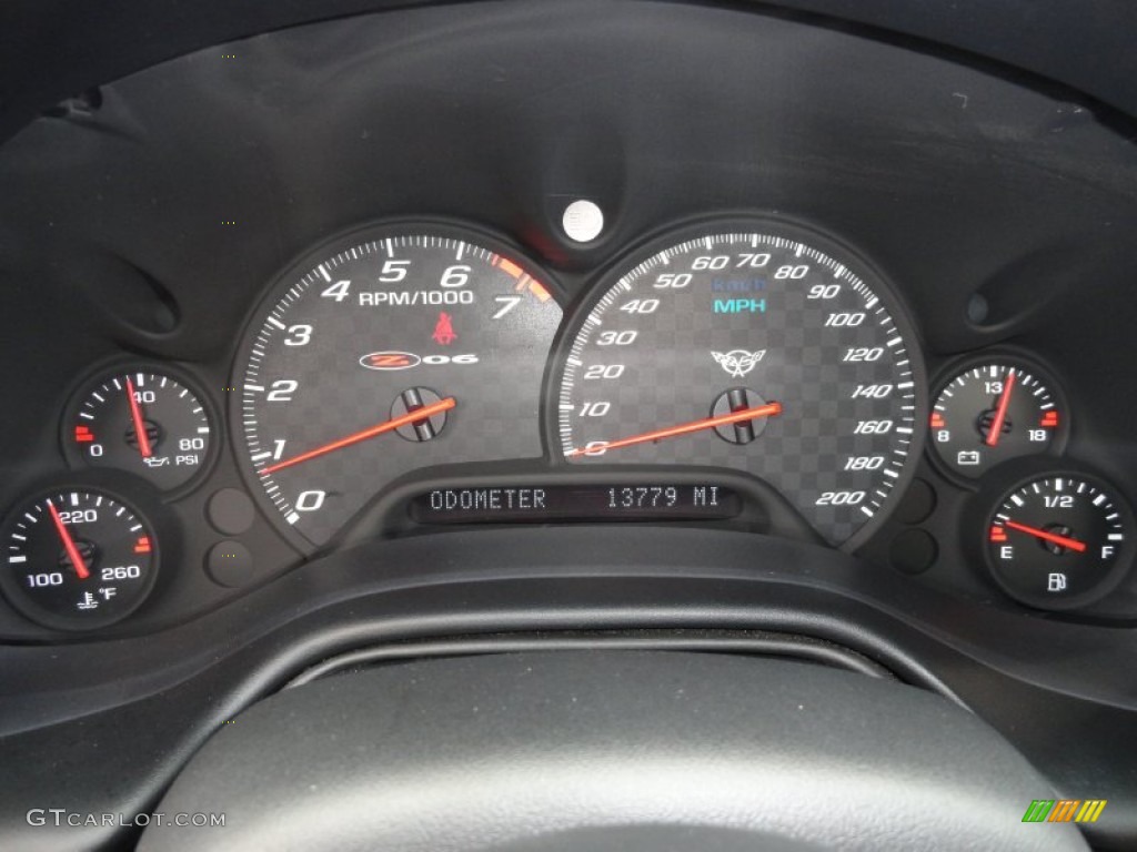 2004 Chevrolet Corvette Z06 Gauges Photo #60512376