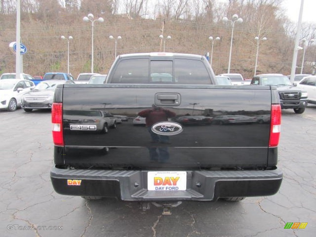 2004 F150 Lariat SuperCab 4x4 - Black / Black photo #3