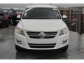 Candy White - Tiguan S Photo No. 2