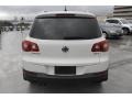 Candy White - Tiguan S Photo No. 4