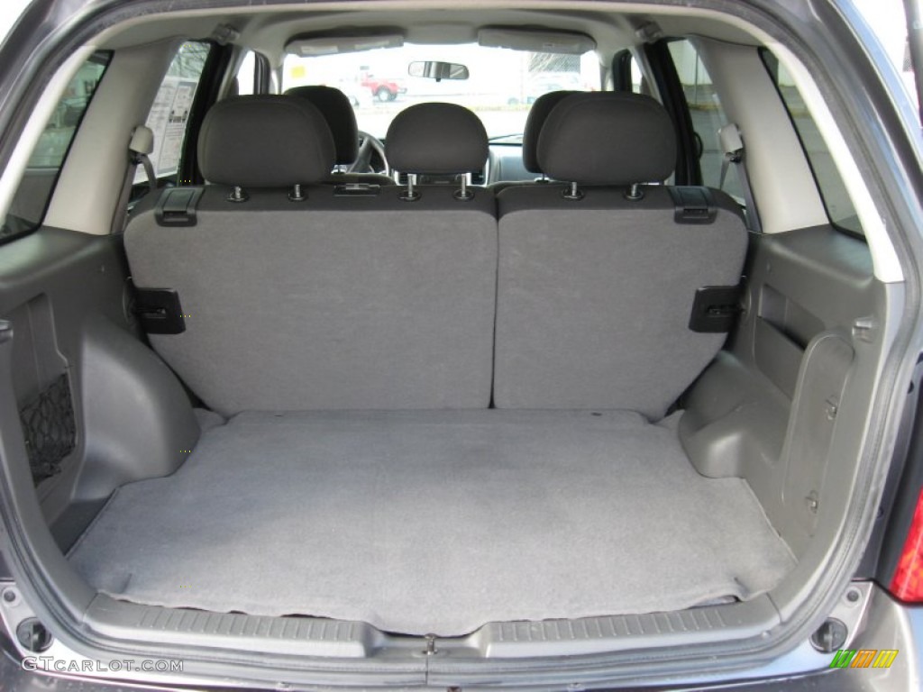 2005 Mazda Tribute s Trunk Photo #60517024