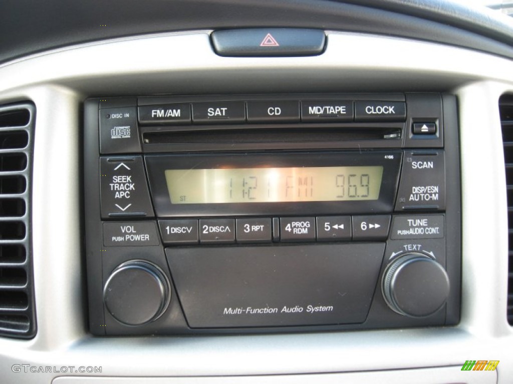 2005 Mazda Tribute s Audio System Photo #60517131