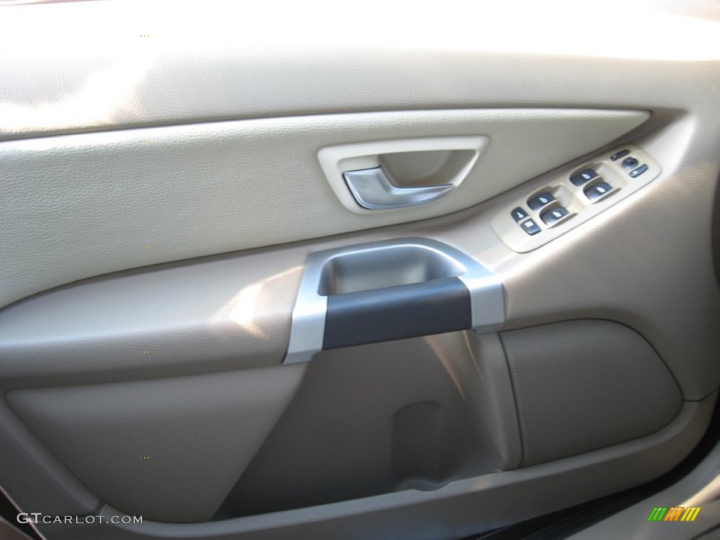 2013 Volvo XC90 3.2 AWD Beige Door Panel Photo #60517317