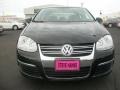 Black - Jetta SE Sedan Photo No. 6