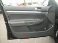 Black - Jetta SE Sedan Photo No. 18