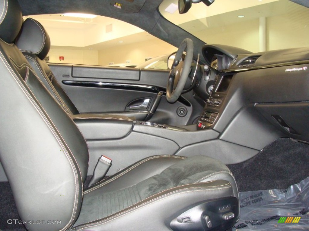 Nero Interior 2009 Maserati GranTurismo S Photo #60524713