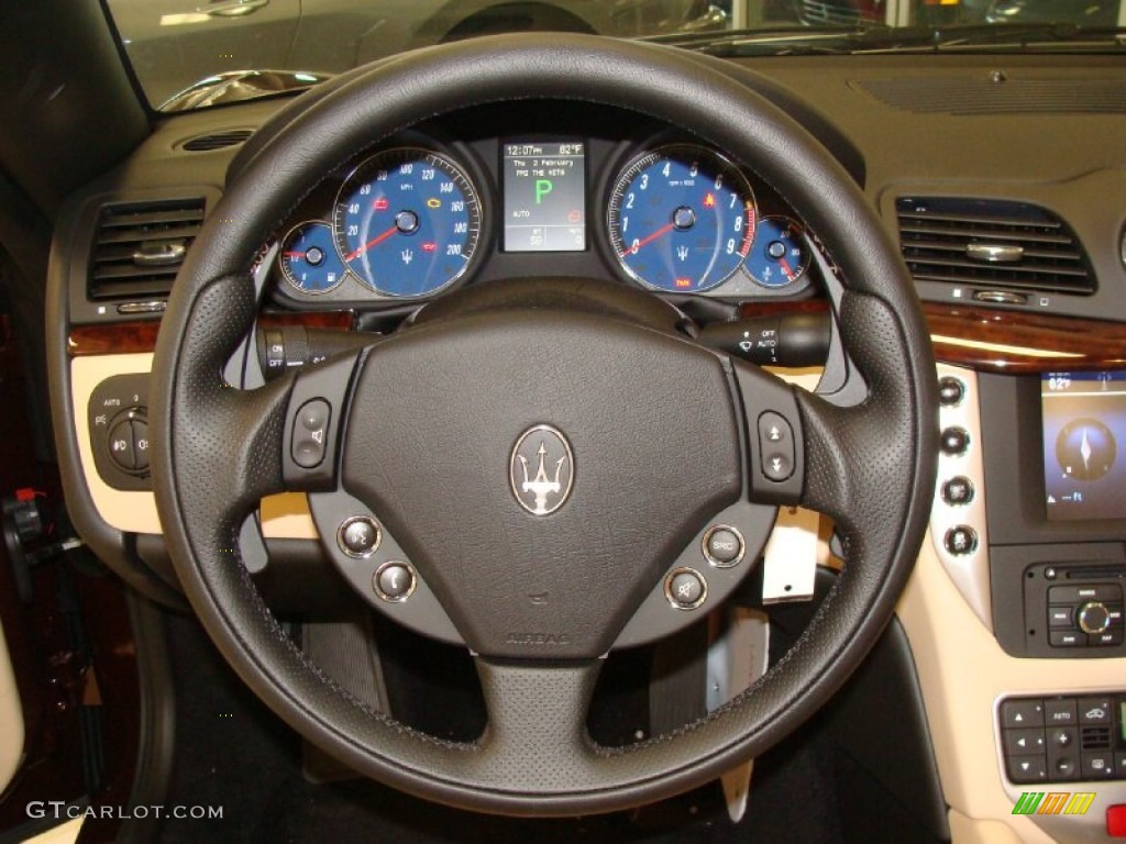 2012 Maserati GranTurismo Convertible GranCabrio Pearl Beige Steering Wheel Photo #60525376