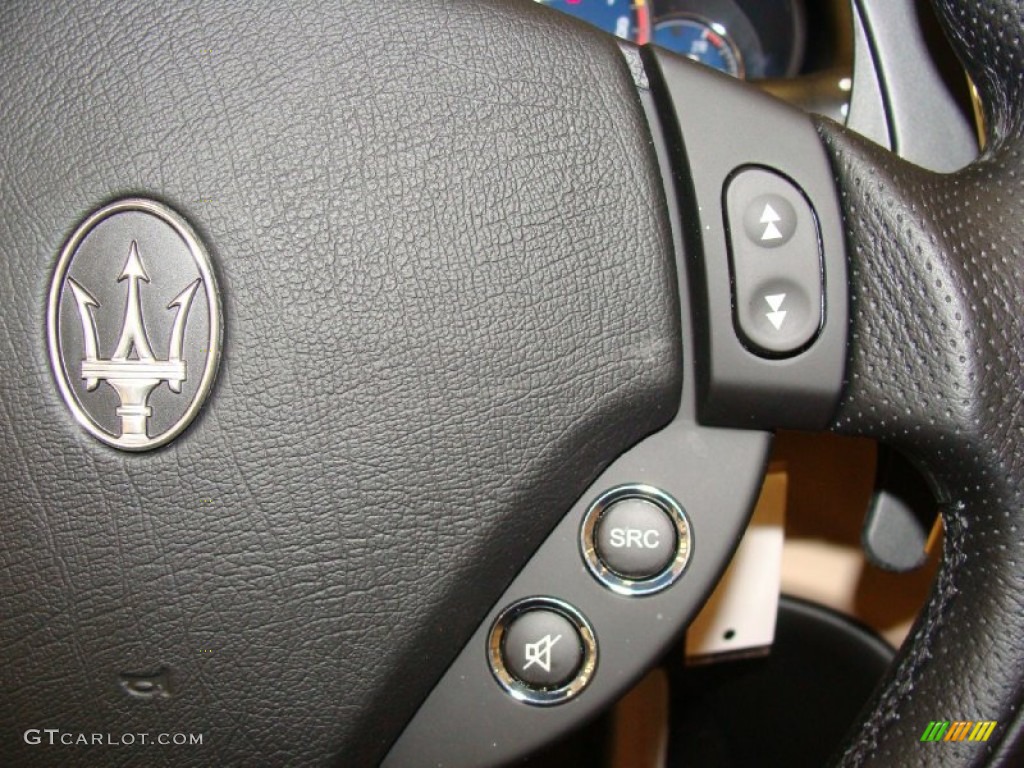 2012 Maserati GranTurismo Convertible GranCabrio Controls Photo #60525397