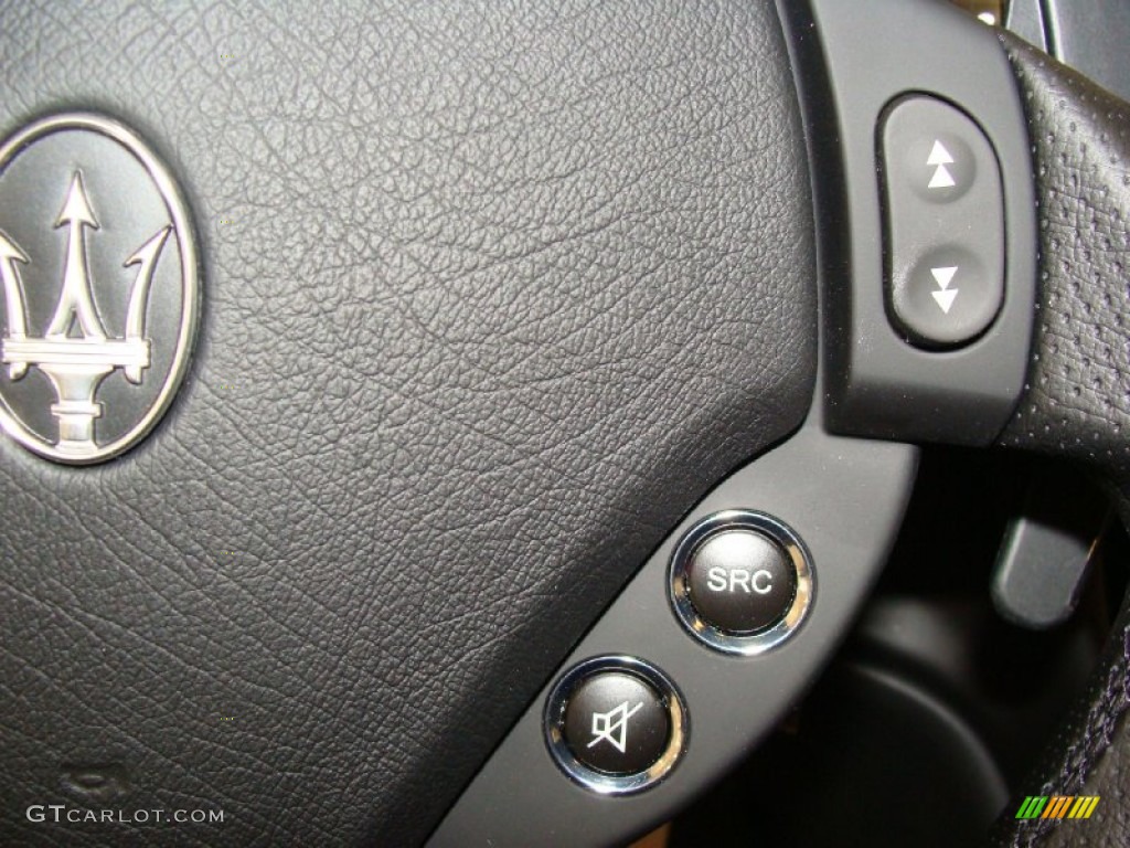 2012 Maserati GranTurismo S Automatic Controls Photo #60525685
