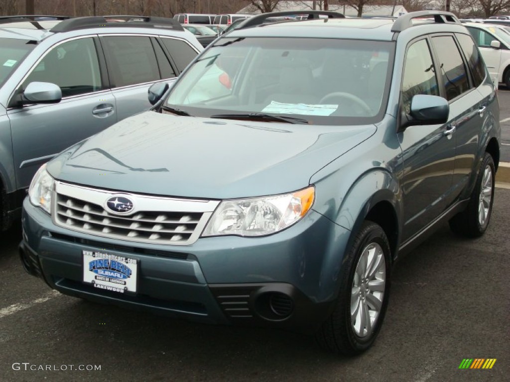 2012 Forester 2.5 X Premium - Sage Green Metallic / Platinum photo #1