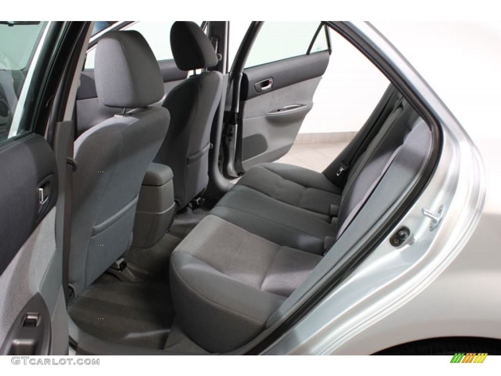 Gray Interior 2004 Mazda MAZDA6 i Sedan Photo #60530464