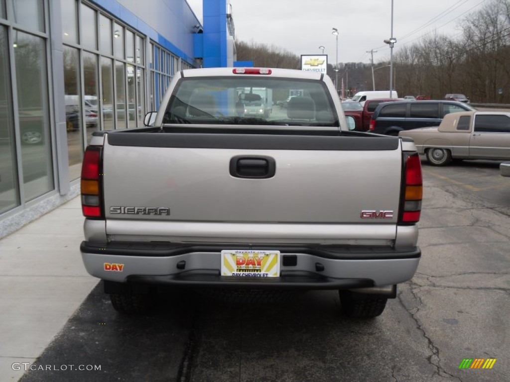 2006 Sierra 1500 Regular Cab 4x4 - Silver Birch Metallic / Dark Pewter photo #6