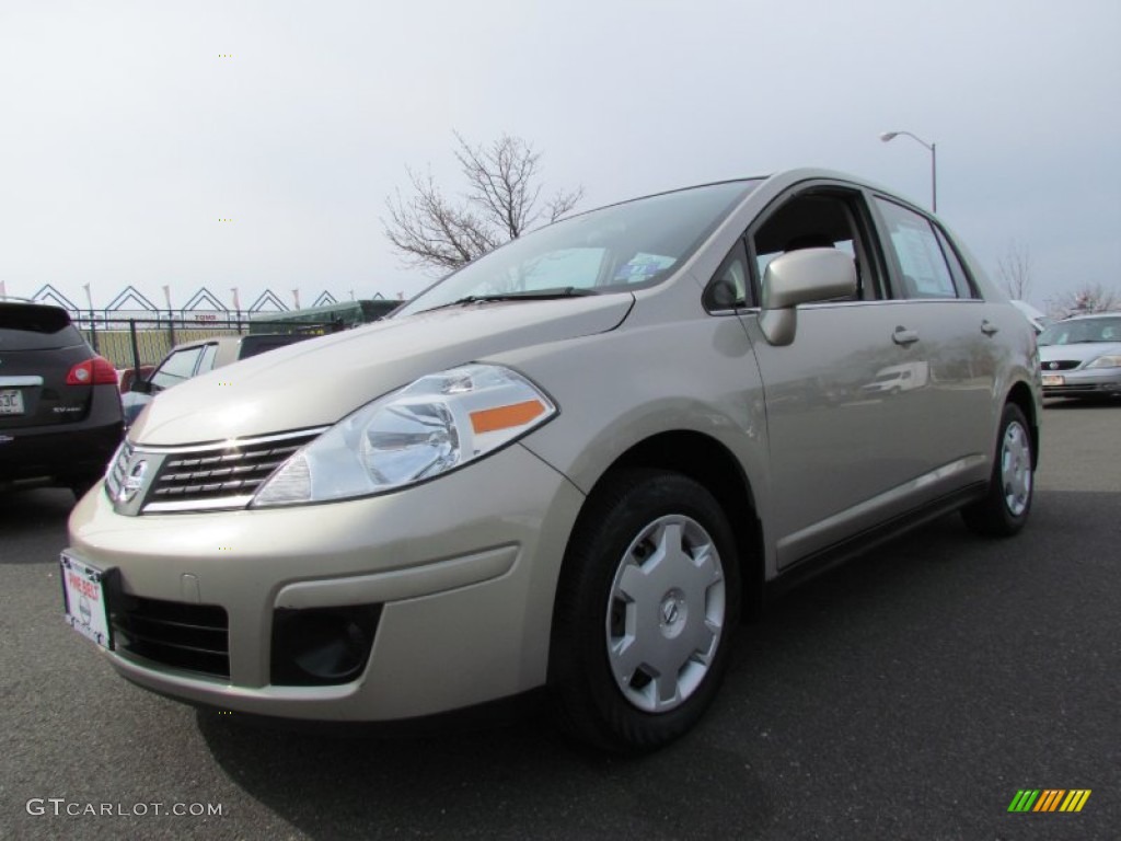 2008 Versa 1.8 S Sedan - Sandstone Metallic / Charcoal photo #1