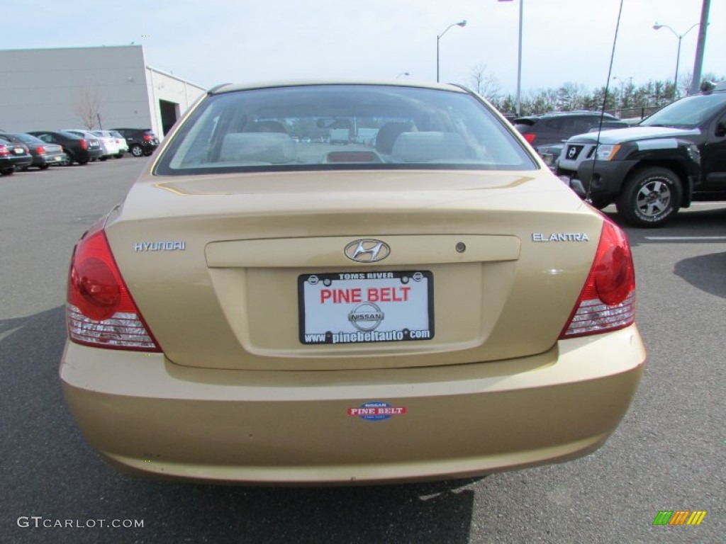 2004 Elantra GLS Sedan - Hazelnut / Gray photo #6