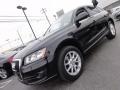 Brilliant Black - Q5 3.2 quattro Photo No. 3